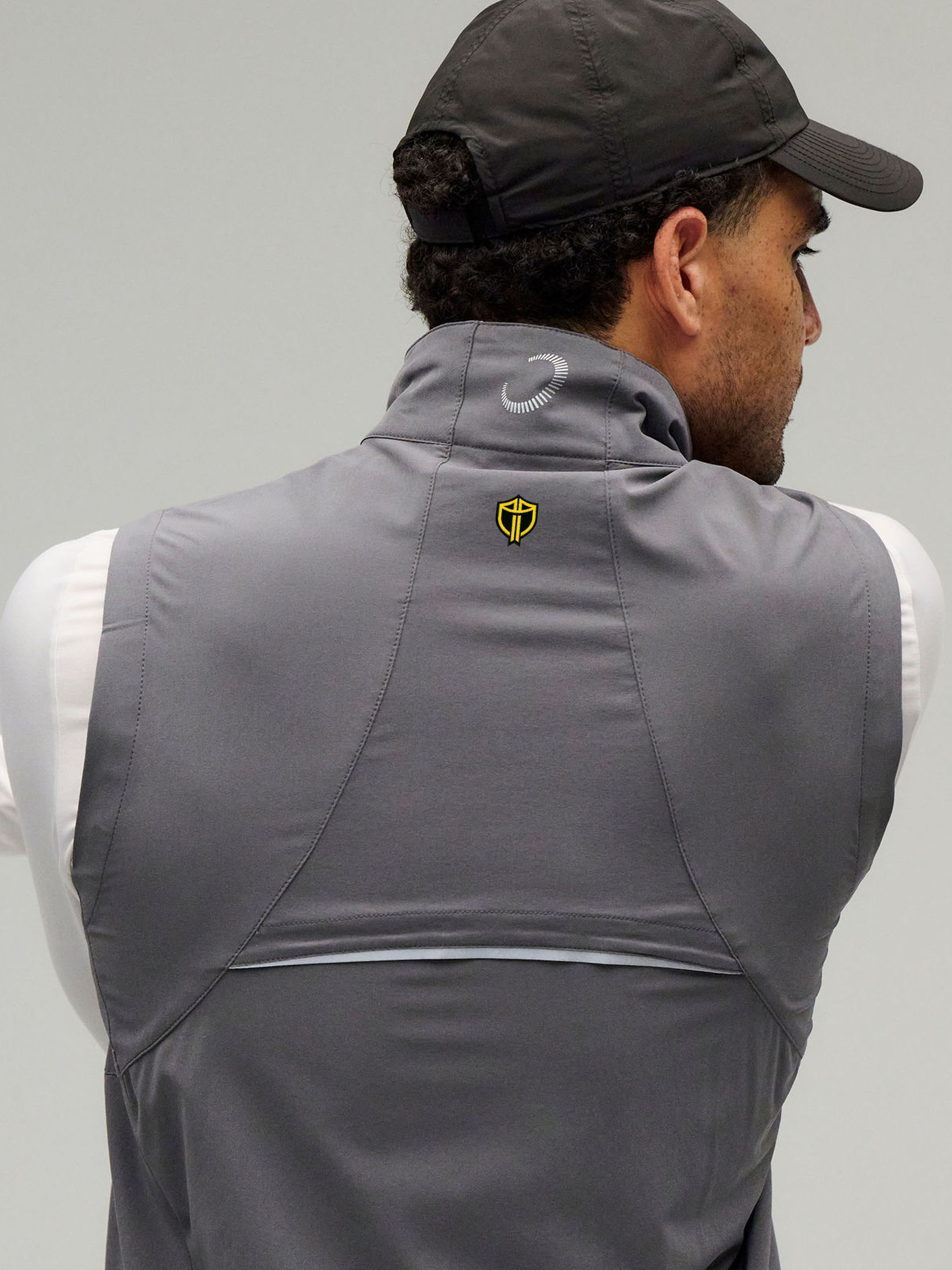 Z700 Vest | INTERNATIONAL TEAM | SHADOW/BLACK - Zero Restriction