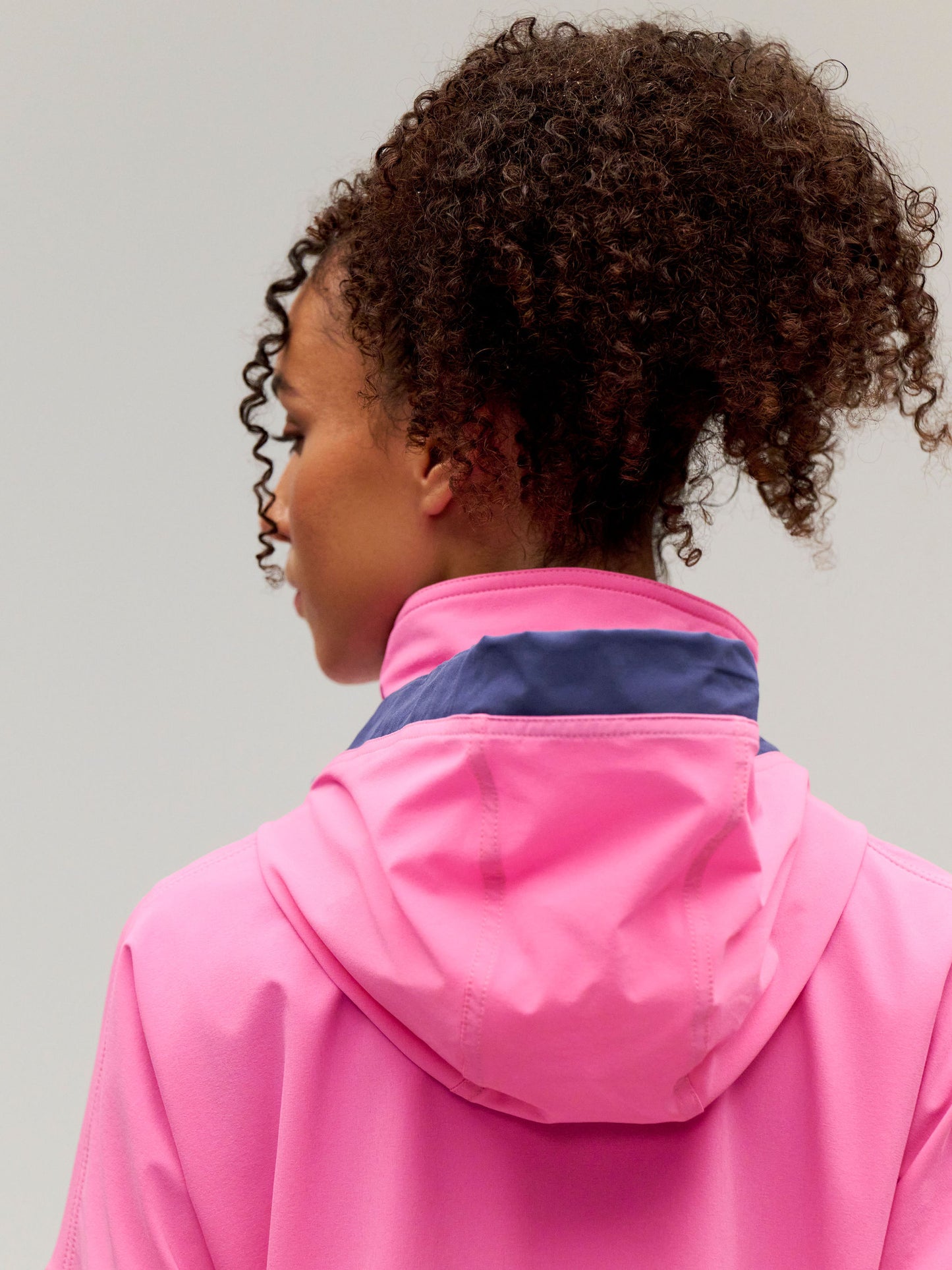 STEFFI WINDBREAKER - Zero Restriction