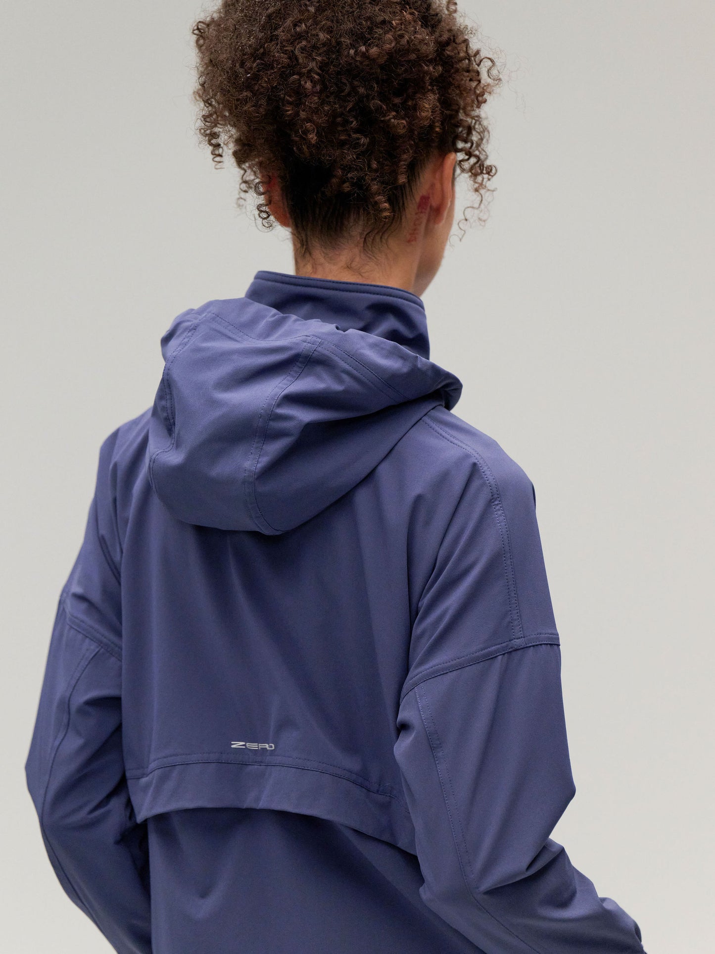 STEFFI WINDBREAKER - Zero Restriction