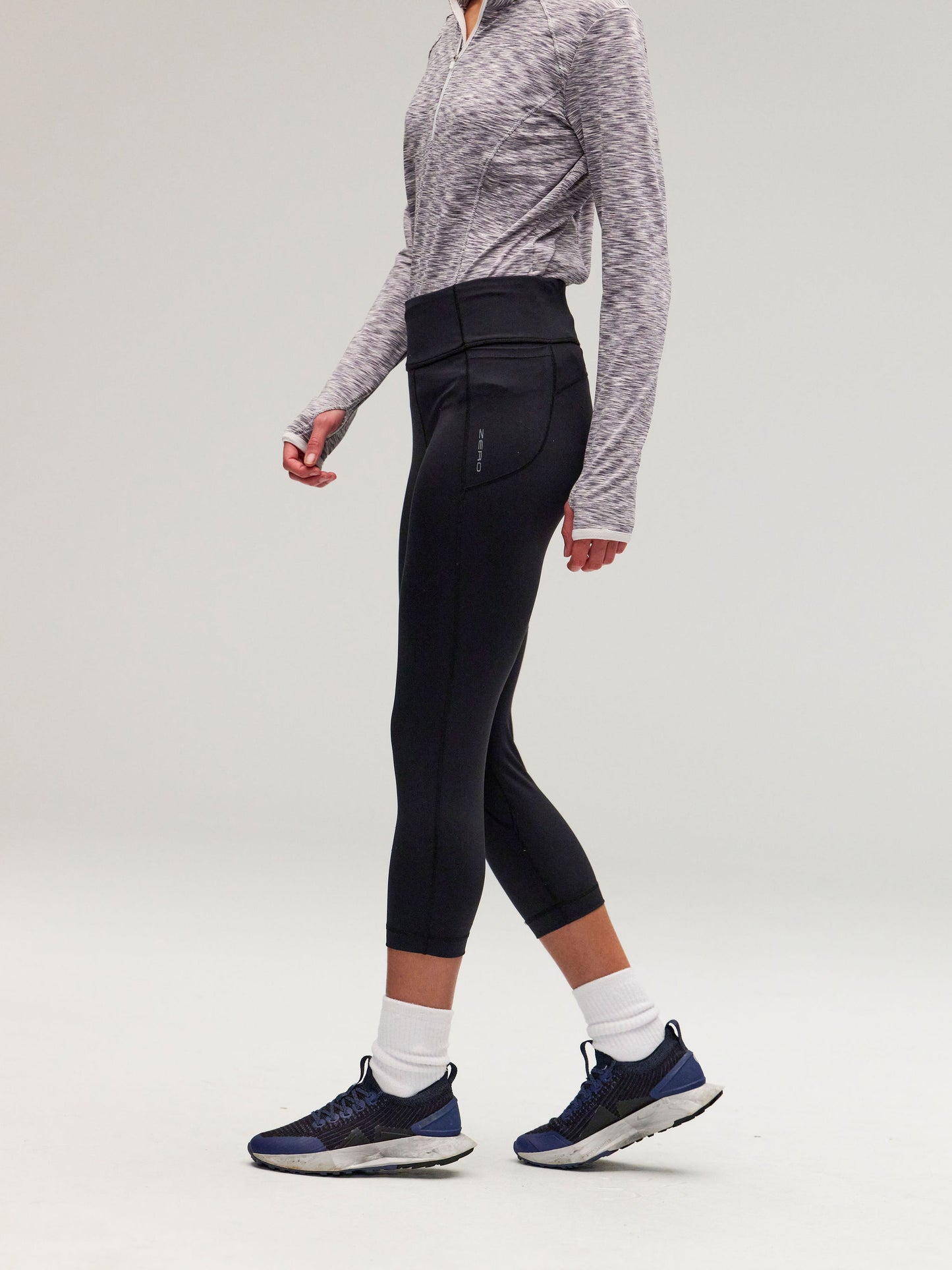 BAE CAPRI LEGGING - Zero Restriction