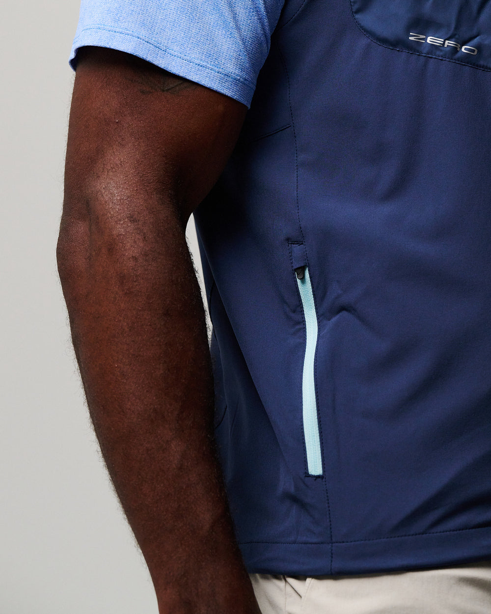 Z700 Windproof Golf Vest | Zero Restriction